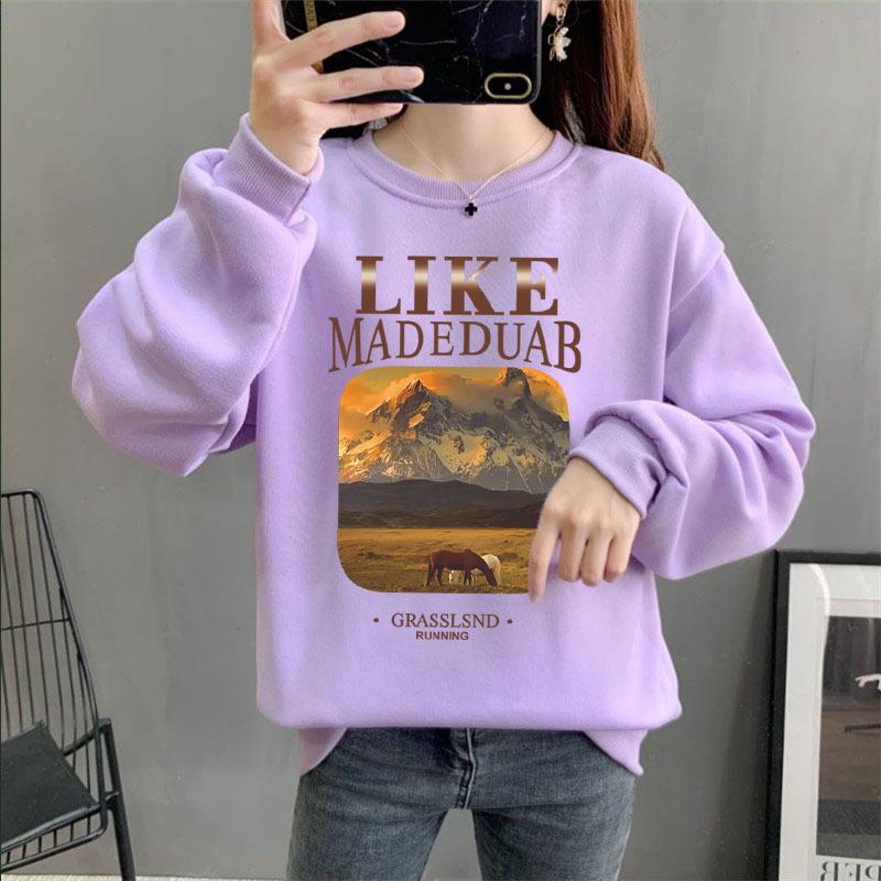 Unisex Korean Style Casual Letter Print Plus Velvet Sweatshirt, Long Sleeve, Round Neck, Loose Fit for Autumn/Winter.