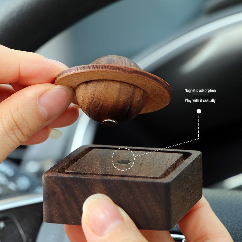 Black Walnut Planet Diffuser: Wooden Aromatherapy Ornament for Car and Home