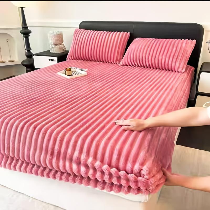 

2/3pcs Thickened Milk Fleece Fitted Sheet Set for Autumn/Winter, 1*Fitted Sheet + 1/2*Pillowcase, Enhance Home Sleep Comfort, Perfect Christmas Gift 90cm*200cm 2pc розовый