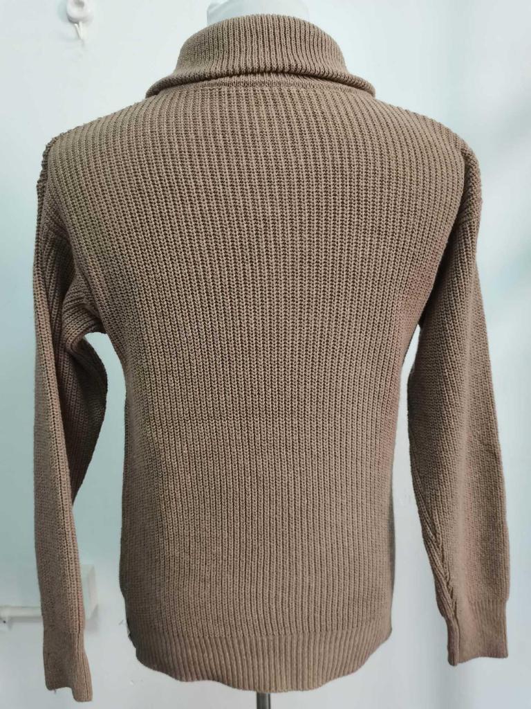 Men's Solid Color Knitwear: British Style Lapel Sweater
