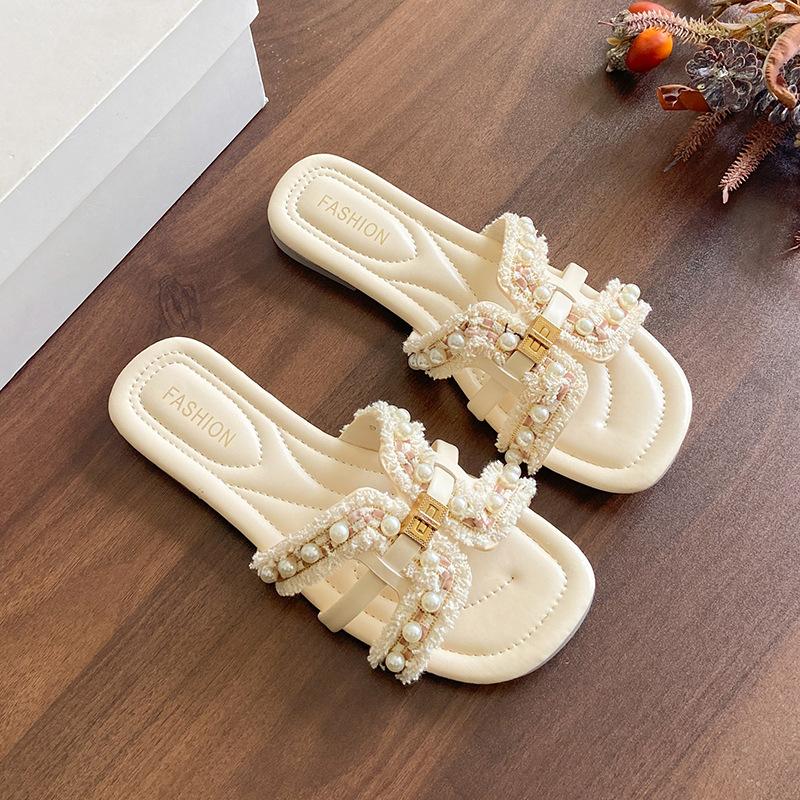 Xiaoxiangfeng slippers women s summer wear French super beautiful skirt 2025 new flat-bottomed beach not tired feet cold slippers 40 розовый