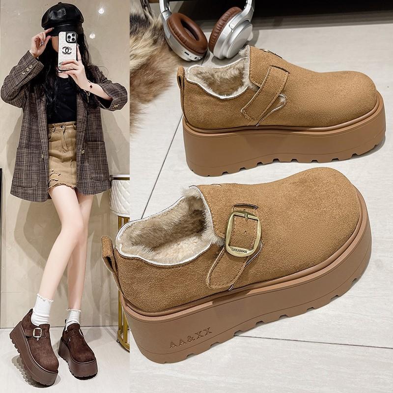 Anti-velvet leather and velvet warm women's winter new thick bottom heightening small muffin