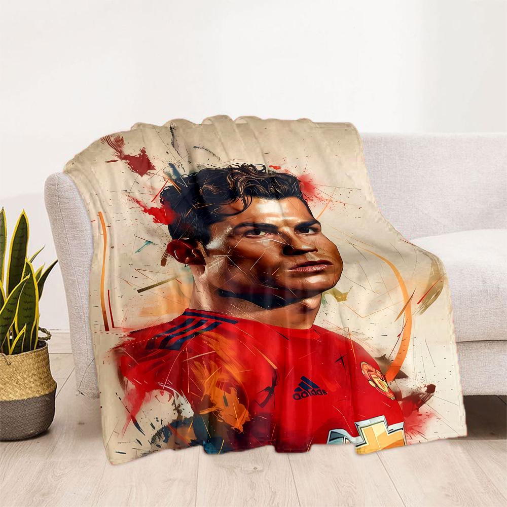 Ronaldo Manchester United Legacy Suitable blanket for offices, travel, living rooms also a good gift for friends and family Suitable for all seasons.