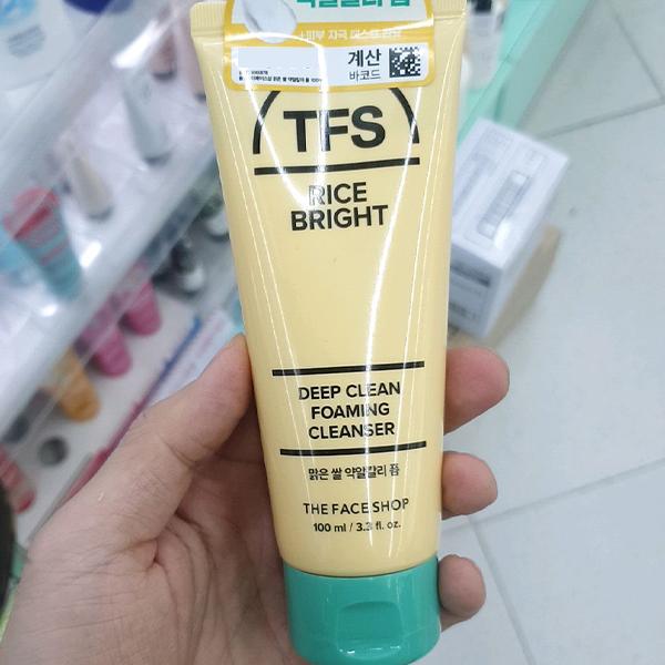 The Face Shop Rice Water Bright Mild Alkaline Foam 100ml One thing