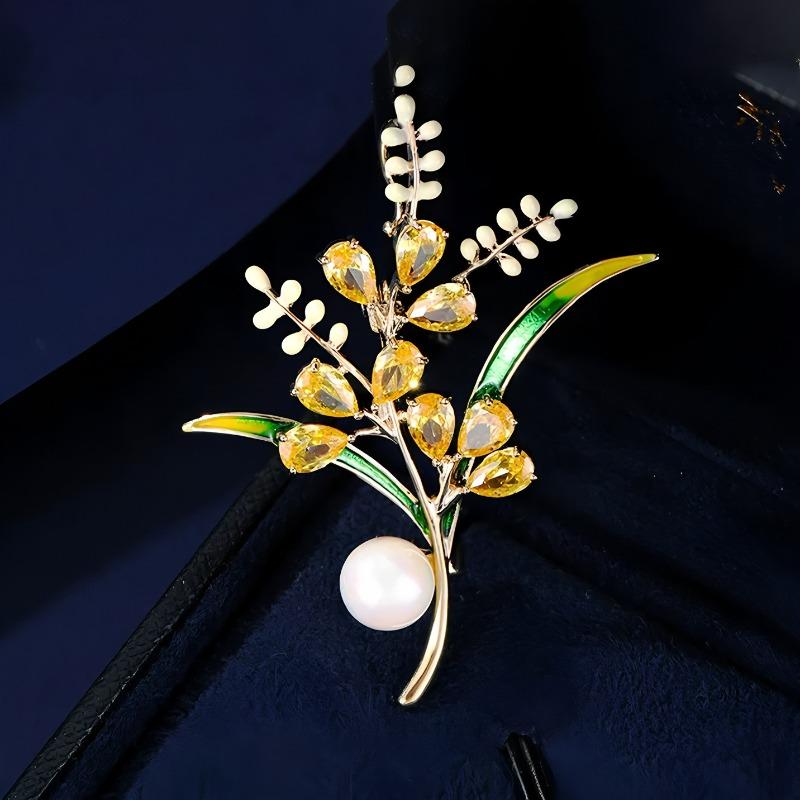 Harvest Wheat Ear Pin - Elegant and Graceful Crystal Brooch with Small Design Touch - Uncommon Pin for Special Occasions