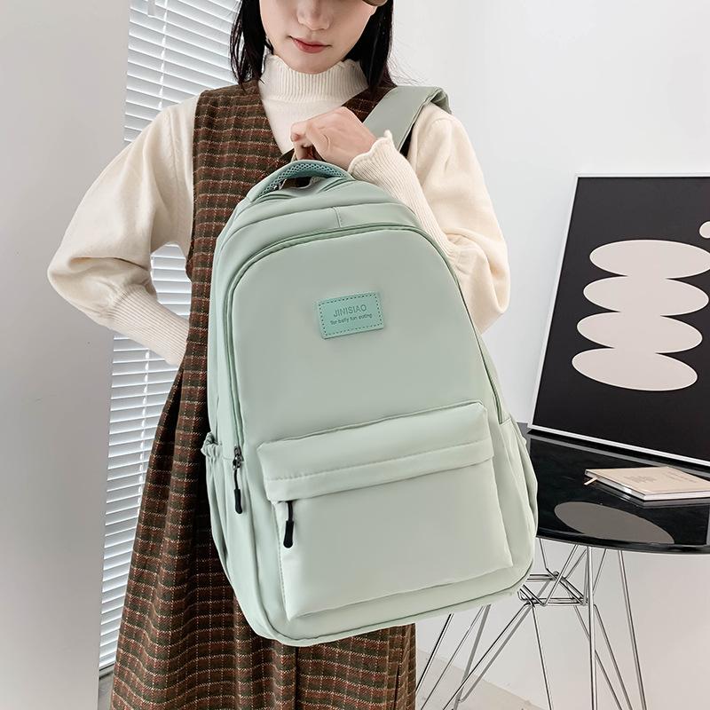 A Simple and Simple Harajuku Backpack for Primary and Secondary School Students
