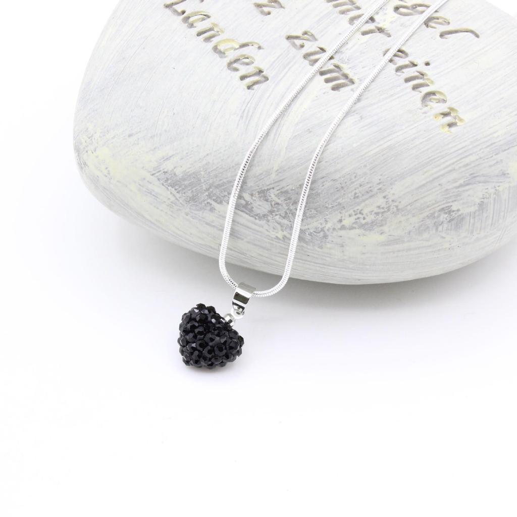 Versatile Rhinestone Heart Necklace with Diamond-Clay Pendant