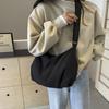 Jednobarevná taška přes rameno Velkokapacitní taška Crossbody Dámská taška do podpaží