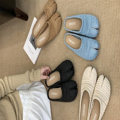 Korean Version of the Design Sense of Niche White Sub-toe Bag Head Half Slippers Women's Summer Wear Flat Bottom Hollow Woven Breathable Sandals