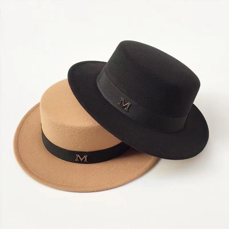 M Letter Fashion Flat Top Men's and Women's Leisure Travel Hat Tide Autumn and Winter Dome Retro British Woolen Top Hat