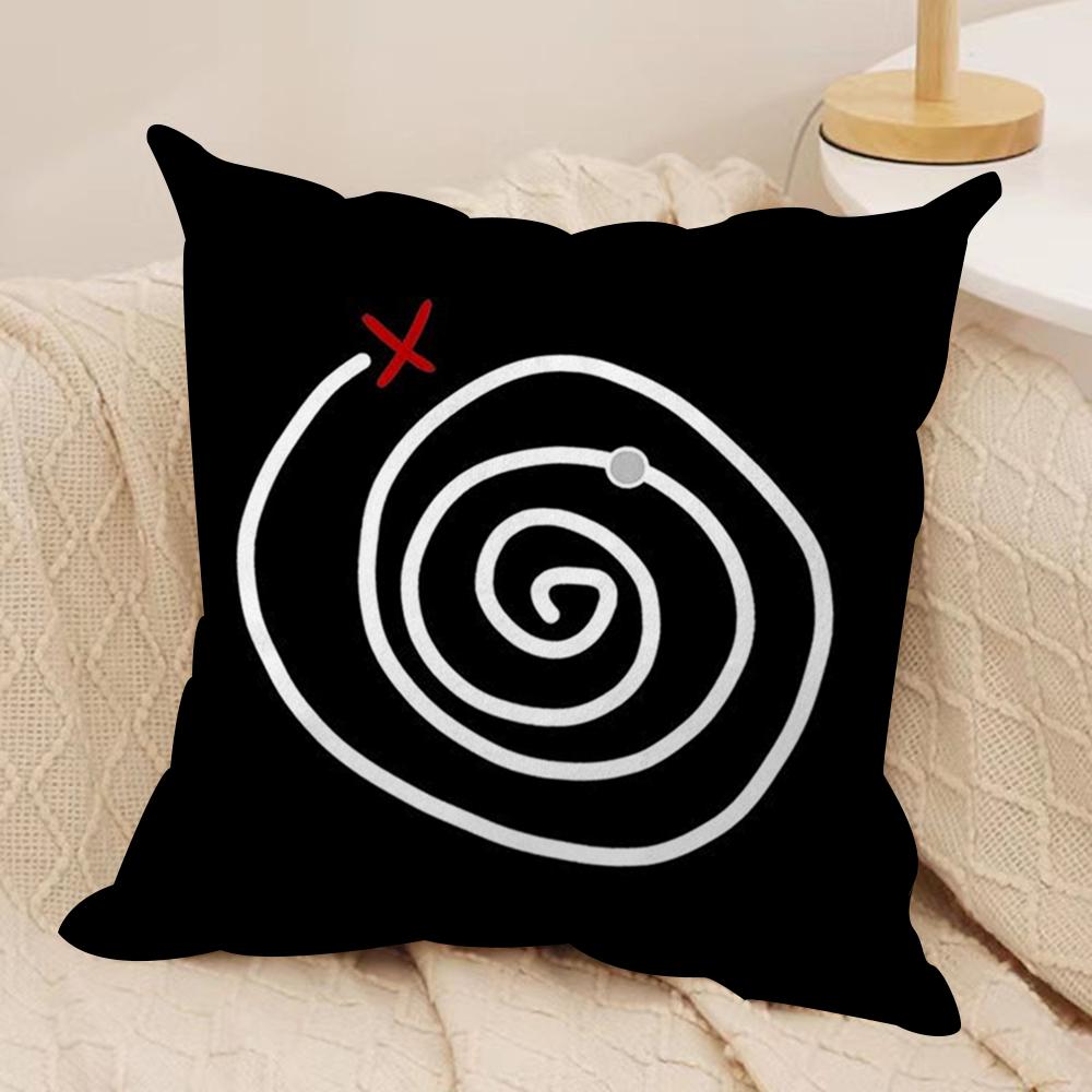 LLife Is Strange Cushion Cover Soft Plush Fabric DoubleSided Printed Sofa Cushion Cover for All Seasons Home Decor Gift