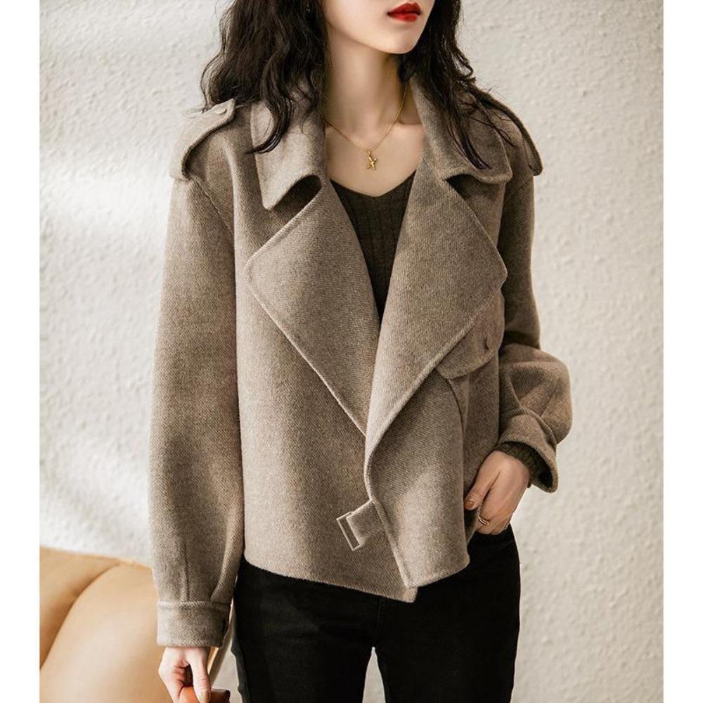Women's Turn Down Collar Long Sleeve Straight Fit Short Wool Blend Coat Elegant Cropped Tweed Outerwear with Pockets