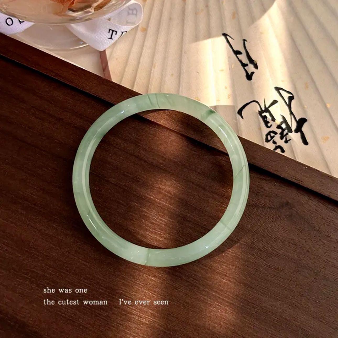 Браслет-манжета из розового кварцита и нефрита с лотосом 10mm Thick, 58mm