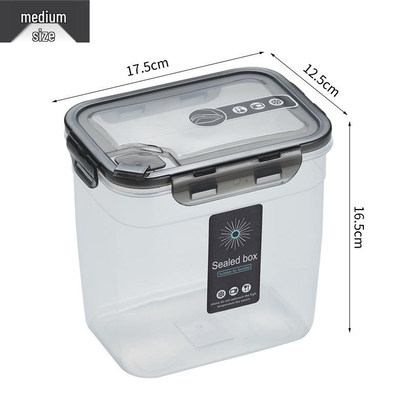 Large Capacity Transparent Food Storage Box - Airtight Refrigerator & Freezer Keeper for Fresh Fruits and Vegetables.