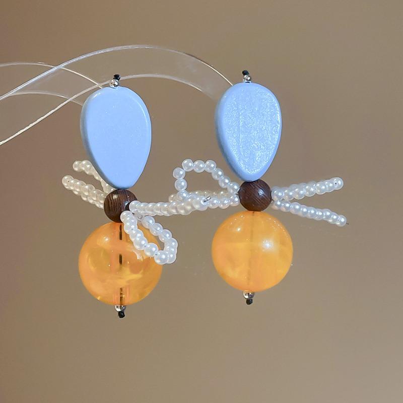 French retro contrasting color bow pearl stud earrings design sense niche earrings, new unique temperament earrings