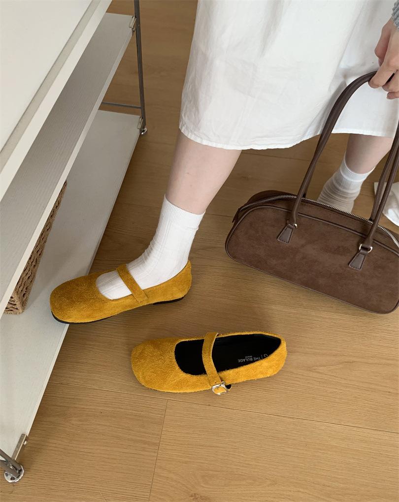 Xiaoxiangfeng cowhide fur shoes women's 2025 new autumn and winter retro round head flat-bottomed versatile soft-soled Mary Jane cotton shoes