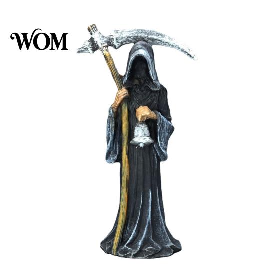 Gothic Santa Claus Figurine Grim Reaper Statue, Resin Hooded Figurine, Spooky Tabletop Ornament Mystical Outdoor Statue with Sickle And Bell