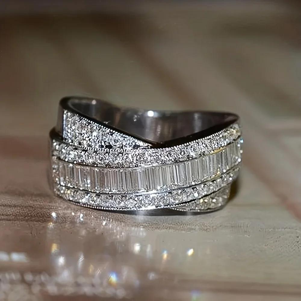 Hot-selling women's fashion, shiny zircon wedding and engagement rings, high-end Zircon accessories wholesale