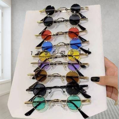 Ins Mode Metallrahmen Kleine Runde Sonnenbrille Bonbonfarbe UV400 Punk-Sonnenbrille Mini-Sonnenbrille Radfahren/Fahren/Angeln