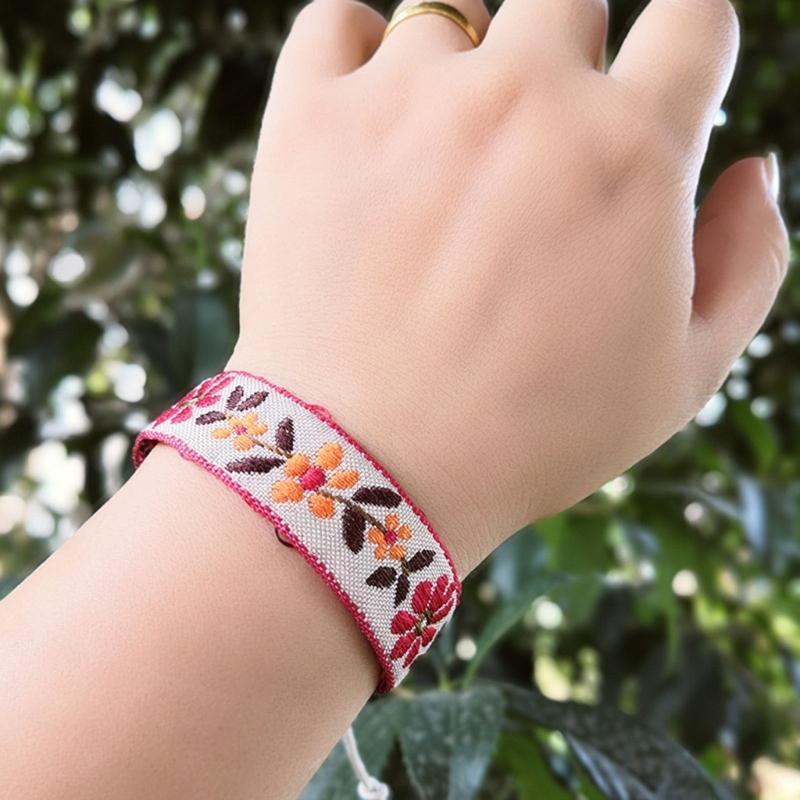Strawberry Flower Embroidered Bracelet Bohemia Style Weave Rope Friendship Bracelets Handmade Charm Bangles Jewelry
