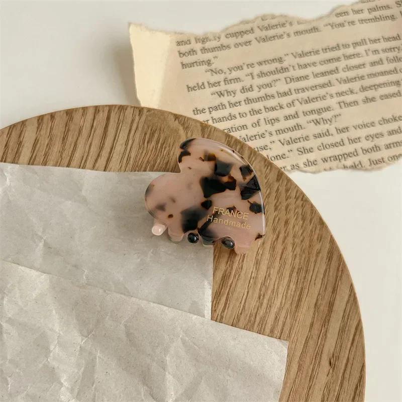 Cute 3.5cm Small Size Hair Claw for Girls Acetate Hair Crabs Heart Shaped Hairclips for Female Hairprins Hair Accessories