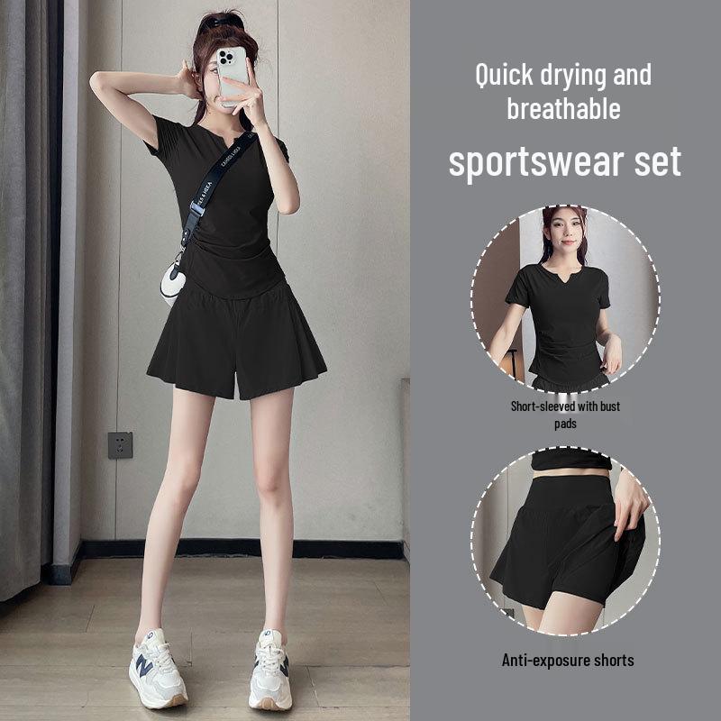 Women's Summer 2025 Quick-Dry Sports Suit: Fashionable Gym & Yoga Outfit with Anti-Exposure Shorts for Morning Runs.