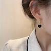 1 Paar Strass-Herz-Tropfen-Ohrringe Schwarze Herz-Ohrringe Simple Sense 925 Silber Nadel Luxus-Ohrstecker für Frauen