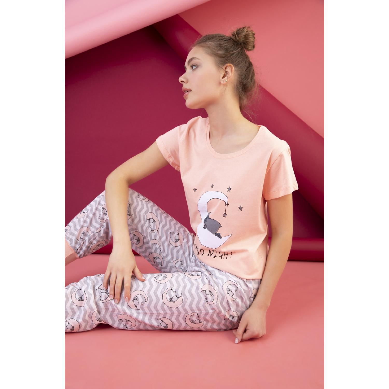 

Хлопковый пижамный костюм с принтом