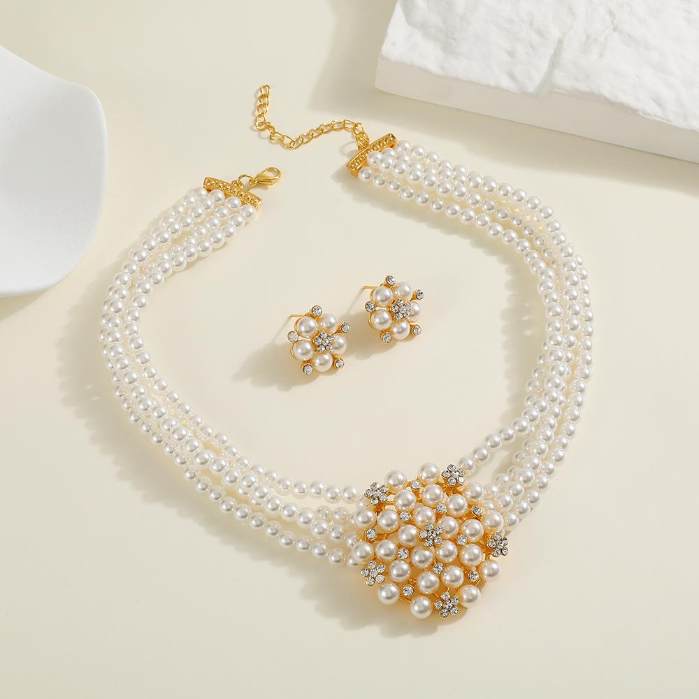 Schmuckset Damen Mehrreihige Perlenkette Ohrringe Dreiteilig Braut Hochzeitskleid Accessoires Vielseitig