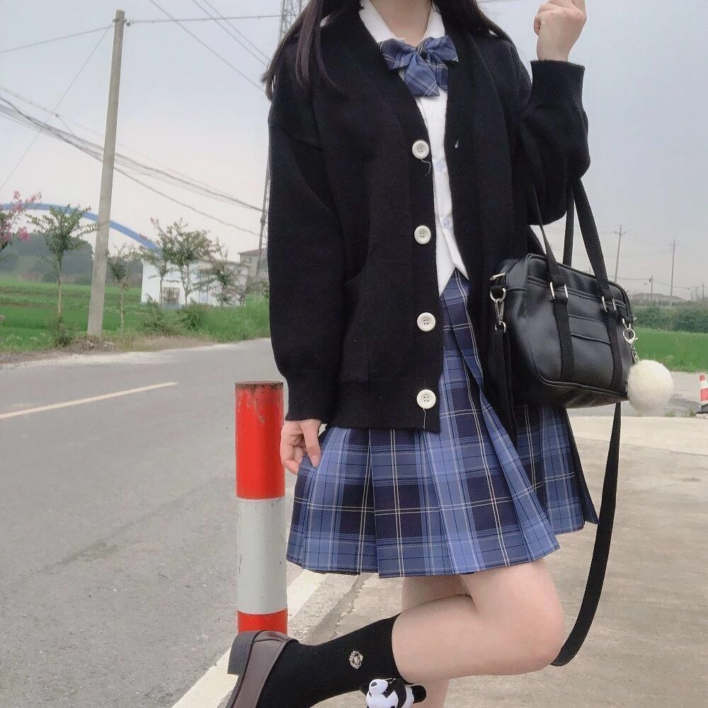 

Осень-зима вязаный женский кардиган большого размера женский свободный повседневный вязаный свитер с V-образным вырезом пальто женский однотонный кардиган XXL чёрный