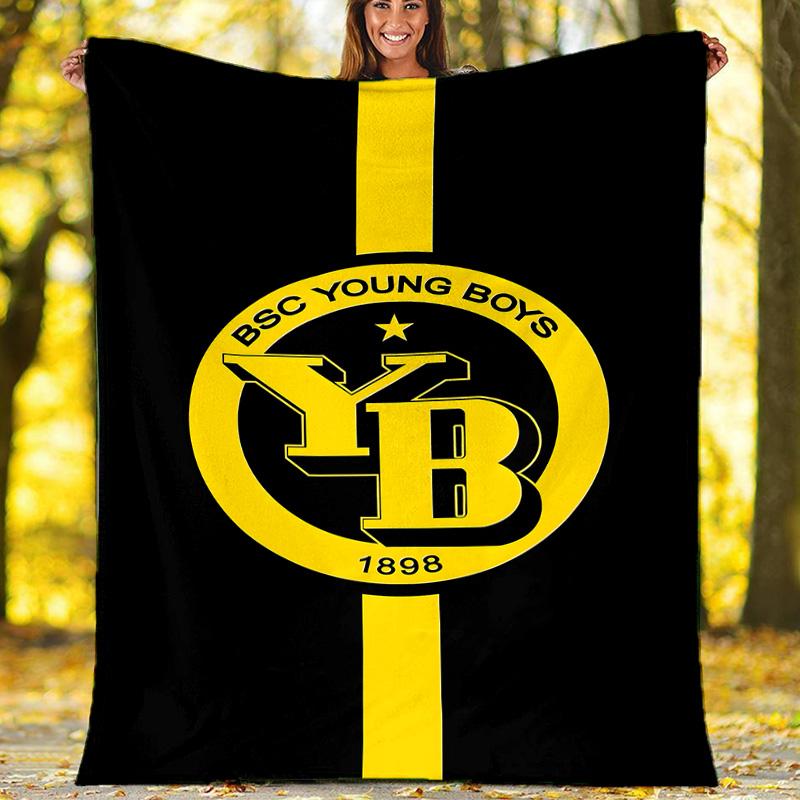 1pc Football Team (26) Theme Blanket - Digital Print, Polyester, Cozy for All Seasons, Perfect for Outdoor, Camping, and Travel