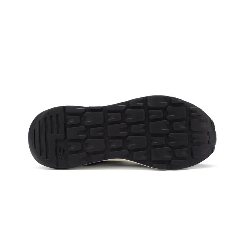 NEW BALANCE Men's and Women's Spring Breathable Mesh Thick-Tread Fashion-Style Versatile Sports and Leisure Shoes M5740CD