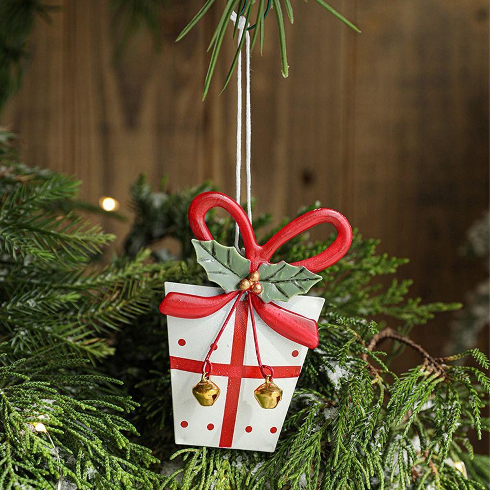 Nordic Style Xmas Tree Hanging Pendant Iron Snowflake Pendant  Party Favors