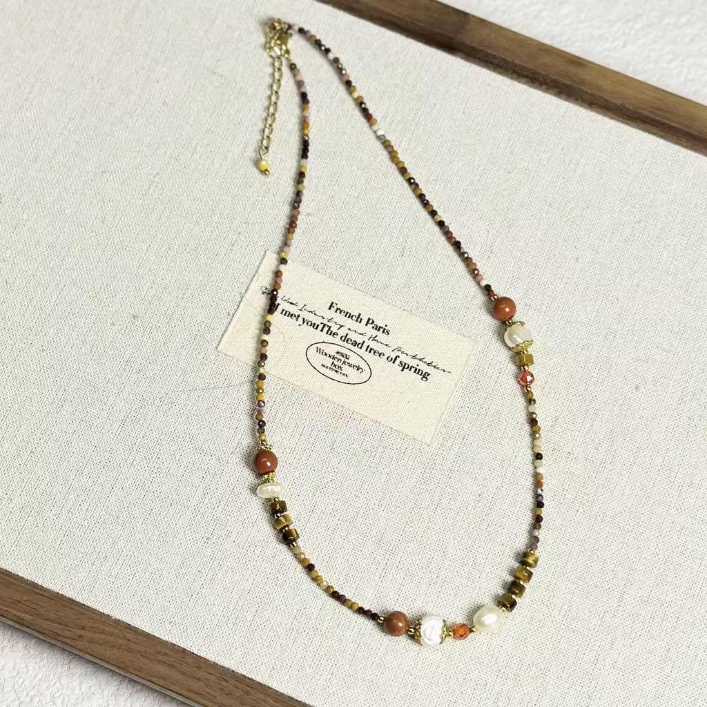 Retro Beaded Necklace with Egg Yolk Stone, Freshwater Pearl, and Clavicle Chain in Ethnic Style