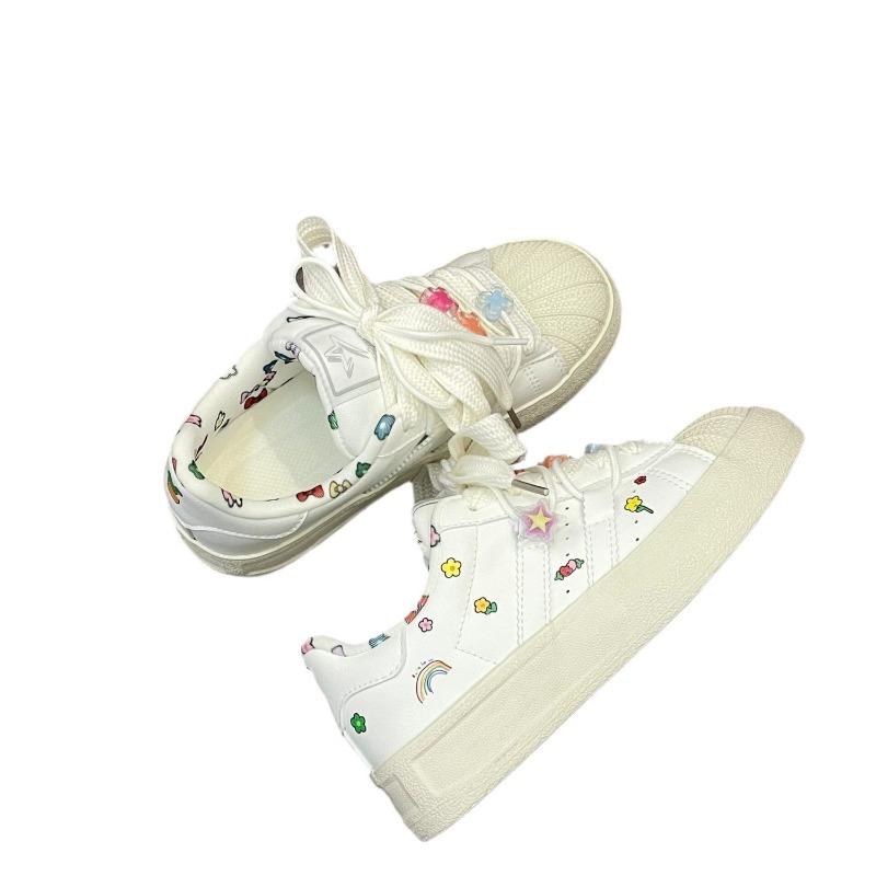 Sweet original niche shell graffiti little white shoes spring and autumn new design board shoes casual shoes