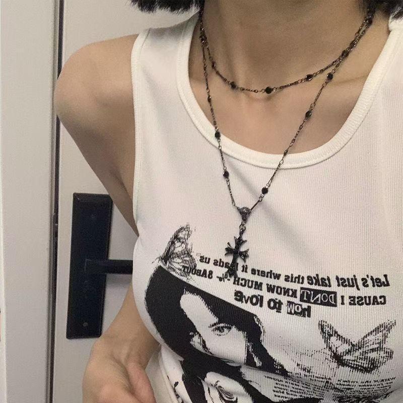 Bohemian Ethnic Style Long Bow Metal Necklace with Vintage Distressed Pendant (2025)