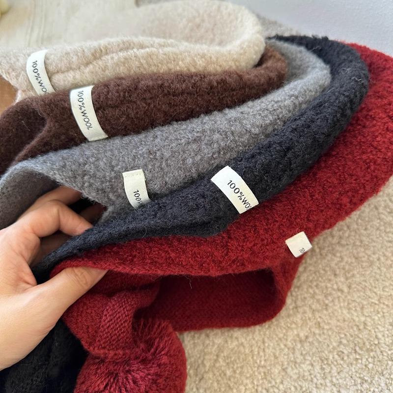 Women's 100% Wool Hat for Autumn & Winter - Warm, Knit, and Face-Flattering Design