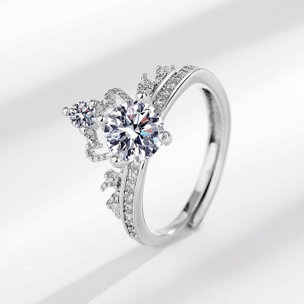 2026 Inlaid Zircon Fashion Crown Engagement Ring Women's Diamond Ring Couple Ring