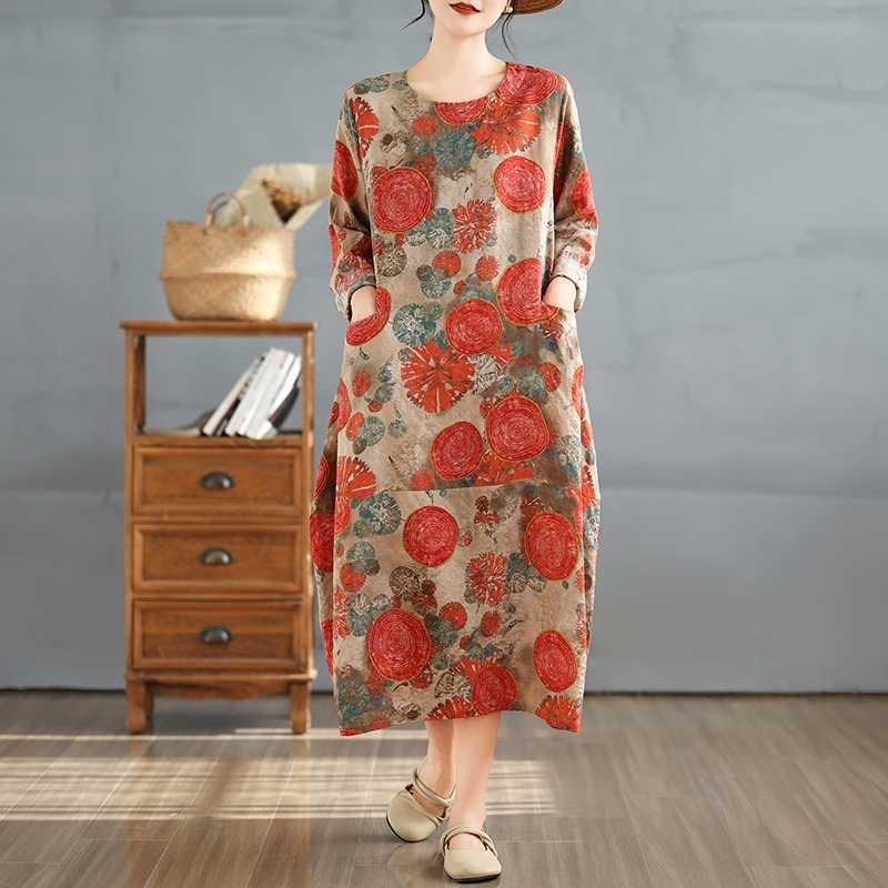 New Retro Printed Round Neck Loose Plus Size Long Dresses
