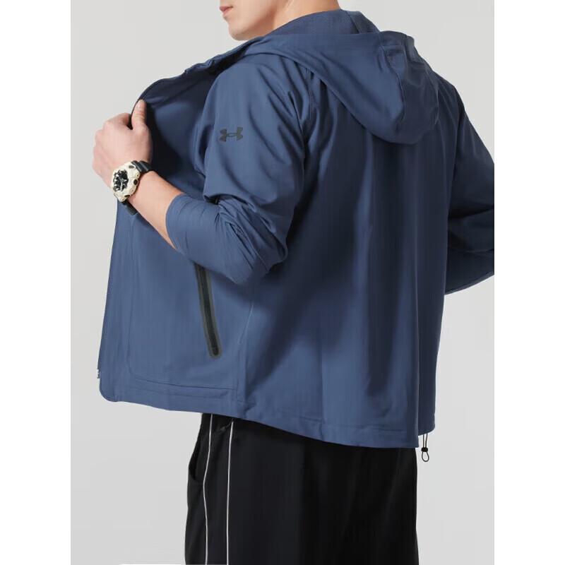 

Under Armour Men s Loose Fit Training Jacket XL