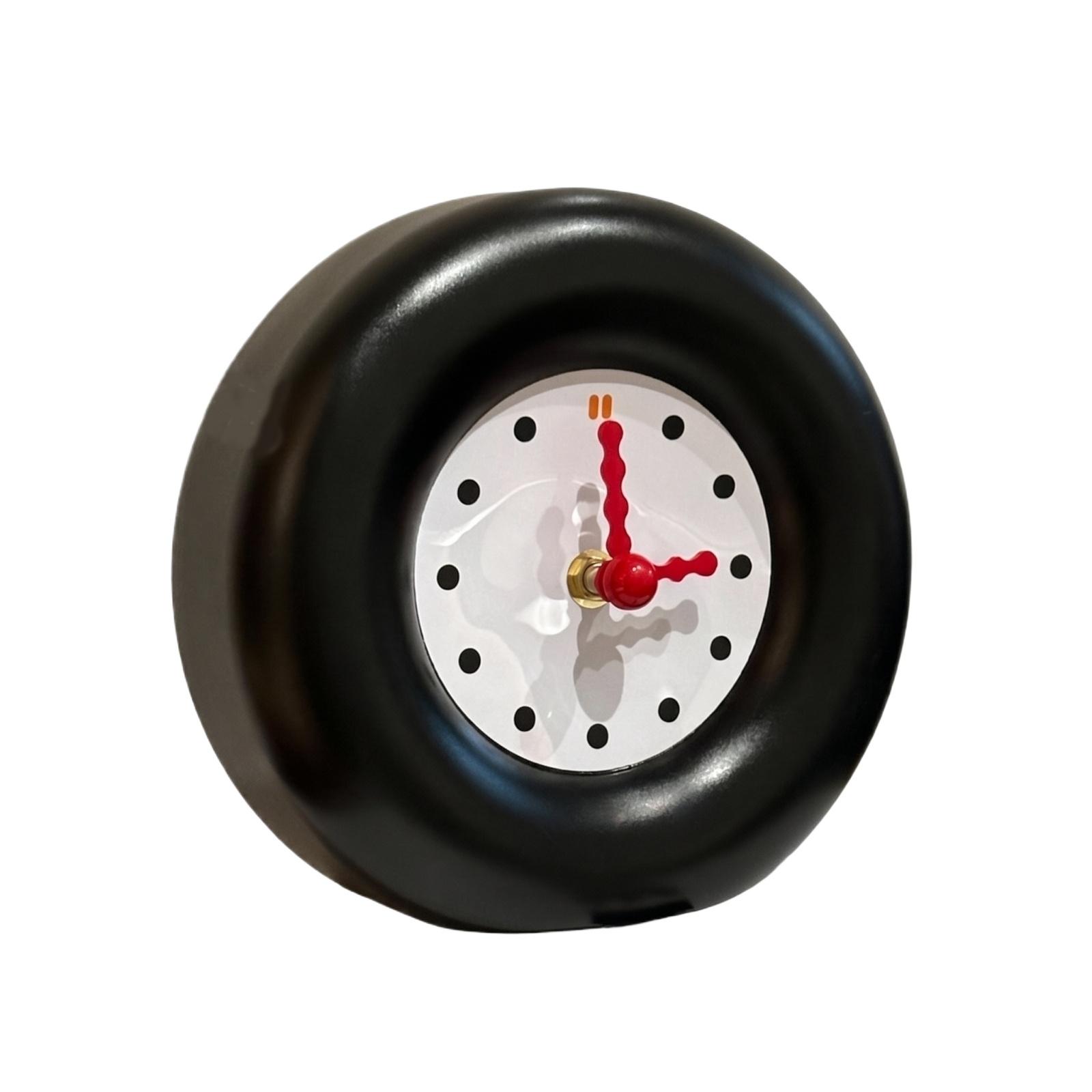 

Creative Home Decorative Clock Table Ornament Unique Design Modern Style Functional Desk Accessory Suitable for Living Room Office Study Room Display one size чёрный