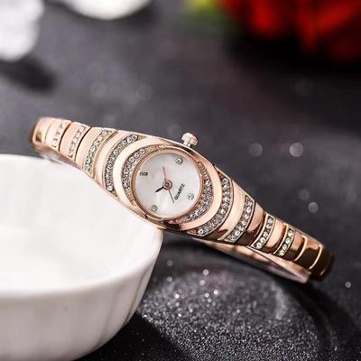 Elegante Orologio Bracciale da Donna Ovale