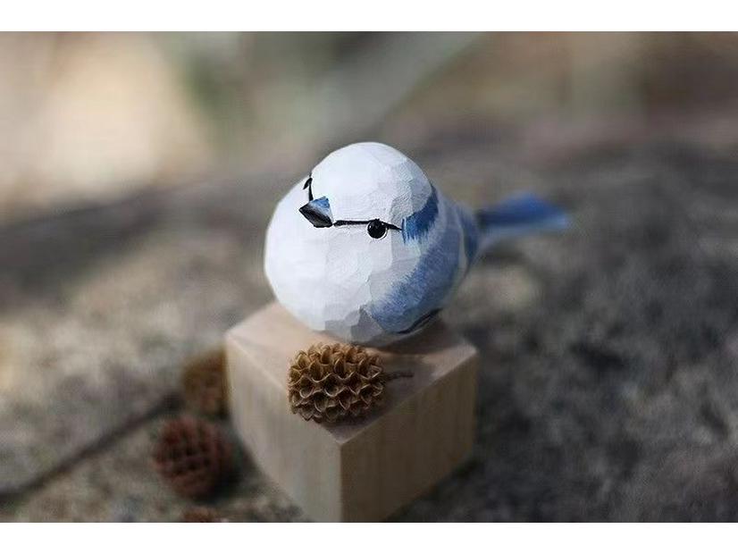 Hand-Carved Wooden Bird Ornament: Cute, Simple Healing Gift