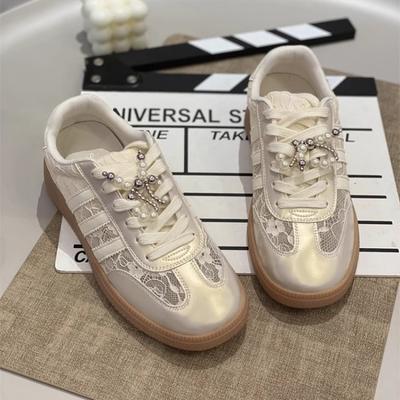 Zapatillas de verano para mujer de malla, suela plana, suela blanda, perla, diamantes de imitación, versátiles, nuevas, cómodas, transpirables y antideslizantes
