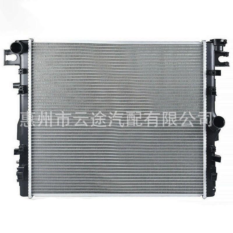 68143886AA Radiator Compatible with 2007-2017 Jeep Wrangler V6 JK Models