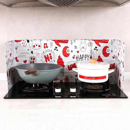 2Pcs 3-Sided Foldable Splatter Guard Aluminum Foil Grease Screen for Stovetop Frying Pan Protects Countertop from Oil Splashes Kitchen Cooking