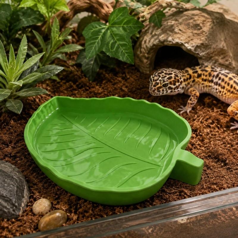 Molded Plant-Form Bowl Pair for Small Herps, Textured Plastic Dishes with Open Interiors for Food or Drinking Water