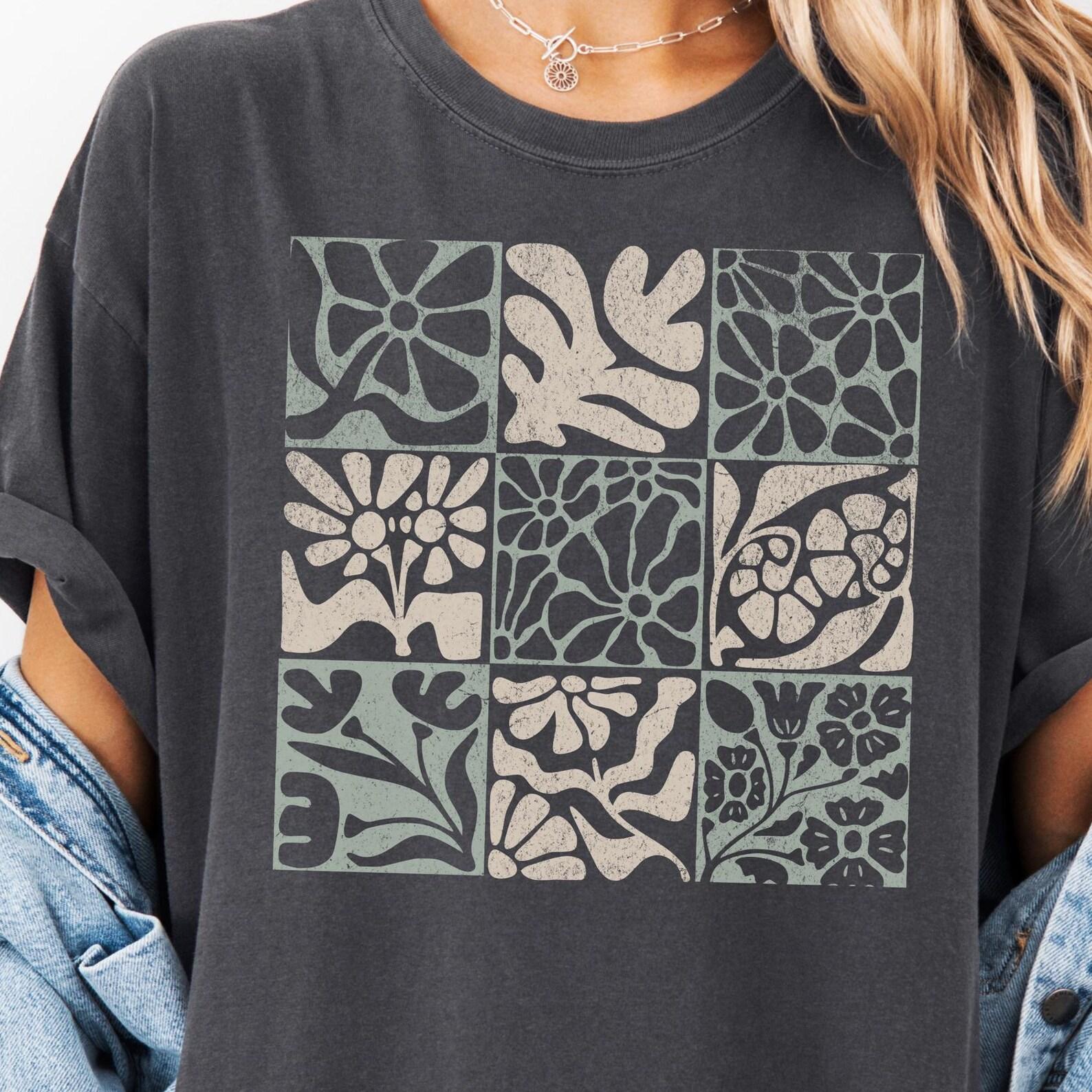 Floral Patchwork T-Shirt: Unisex Vintage Style, Ethically Sourced Cotton M