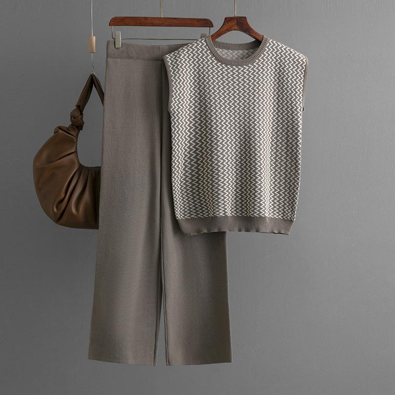 Women's Two Pieces Set Fashion Casual Striped Knit Top Elastic Wide Leg Pant Set Summer Pullover Vest Womens Outfit Set