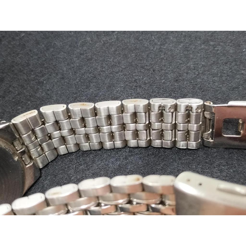 Used CITIZEN E030-K16253 Solar radio clock